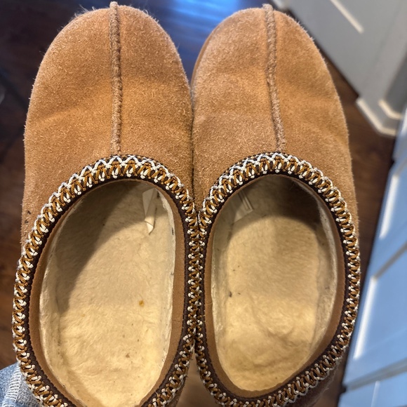 UGG® 5 Tasman II Slipper - Little Kid / Big Kid - Chestnut - Picture 5 of 10